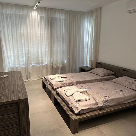 Gitea Sand Lilies Apartments Созополь Экстерьер фото